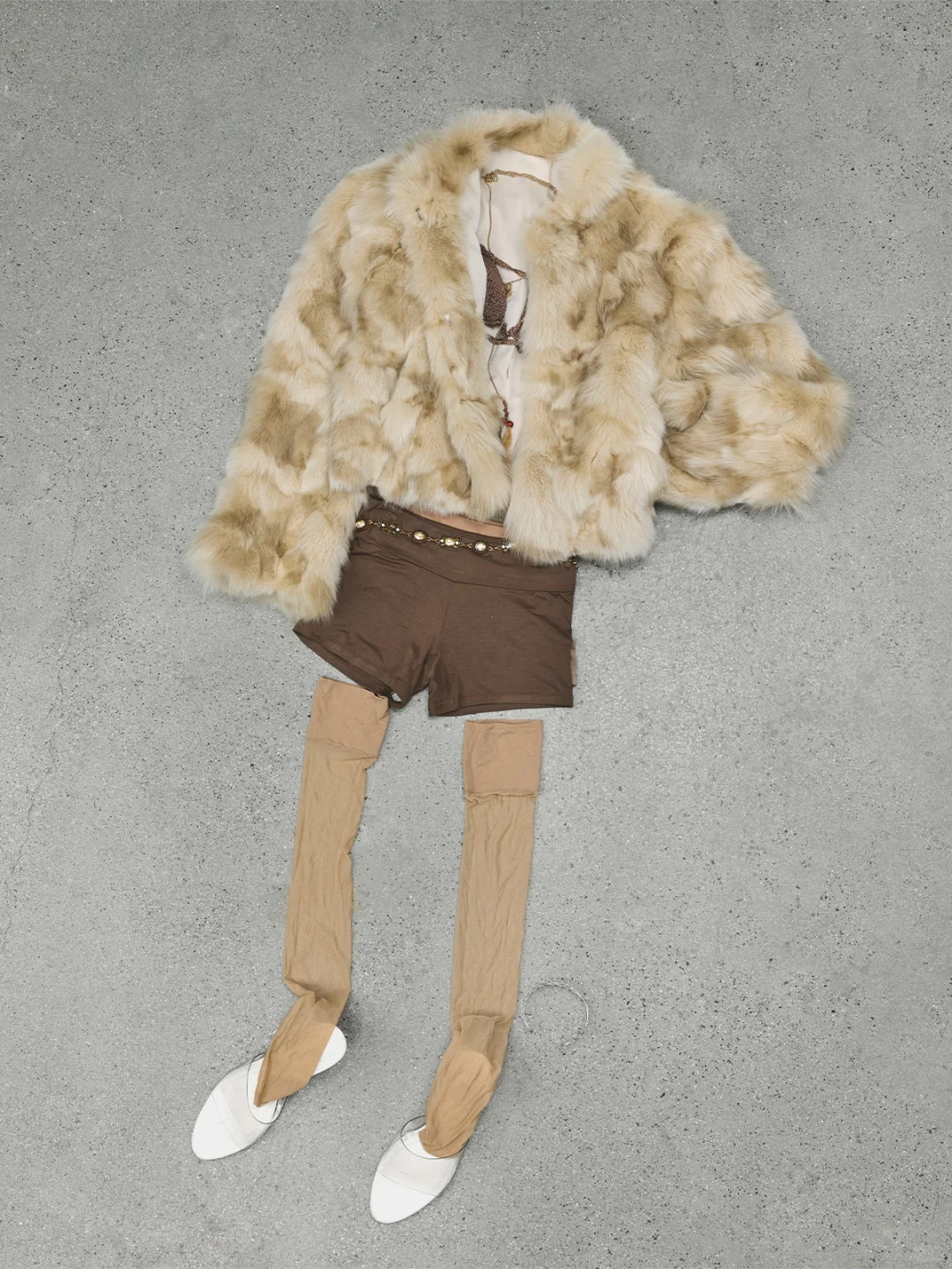 Firelady Fur|June Clothing Perspective
