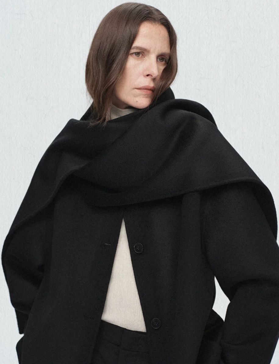 Can wool coats be exposed to the sun?