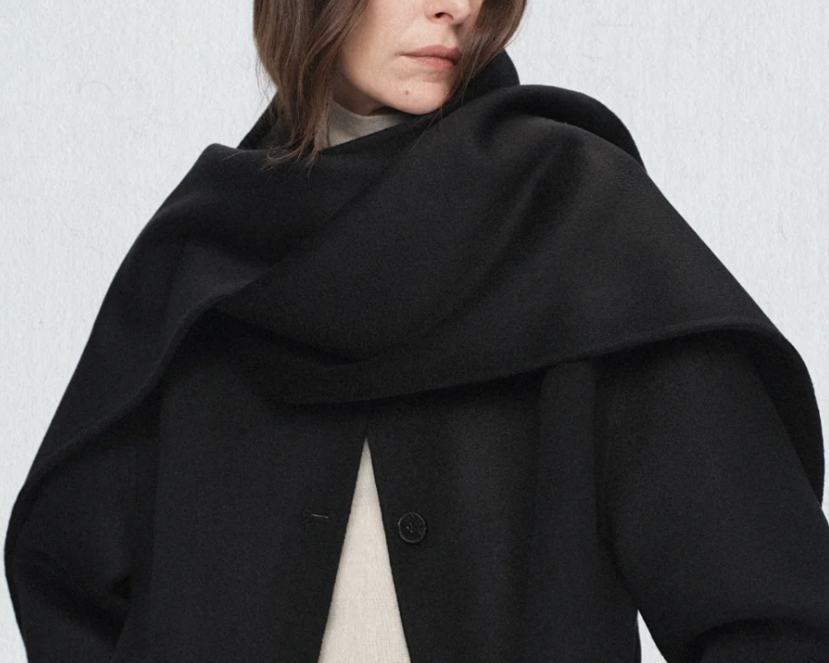 Can wool coats be exposed to the sun?