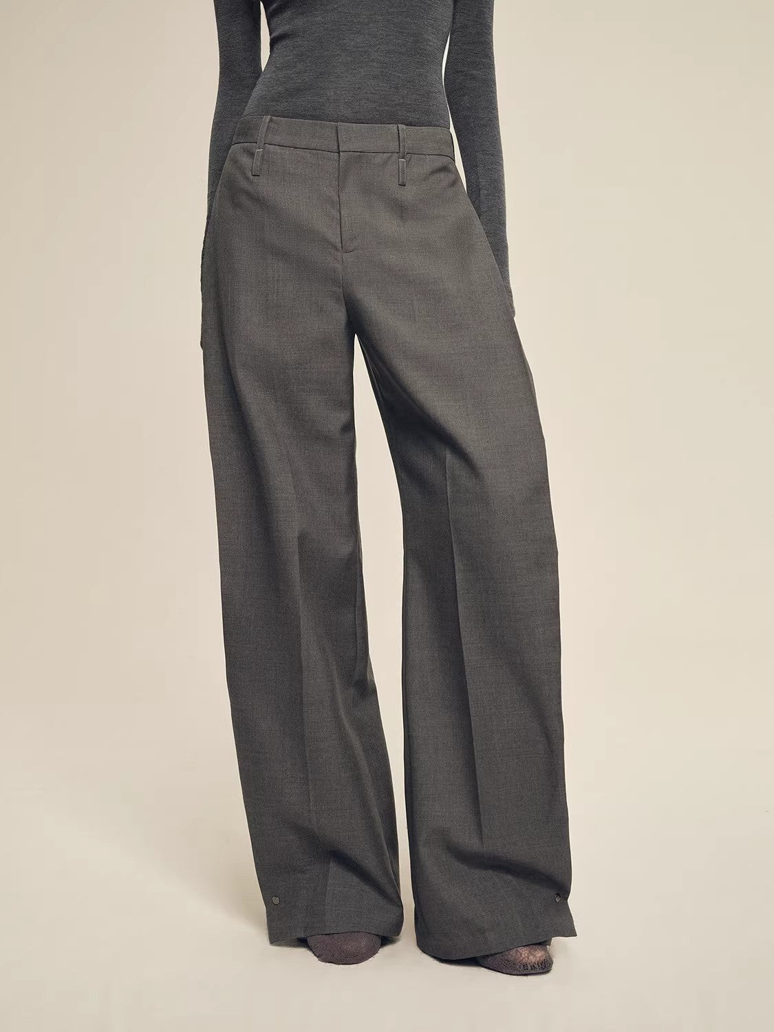 Firelady Fur Textured Fine Wool Four-Button Wide-Leg Trousers"Urban Film ”