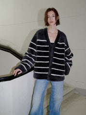 Vitality Girl Classic Simple Versatile Striped Splicing V-neck Drop Shoulder Merino Sheepskin Coat