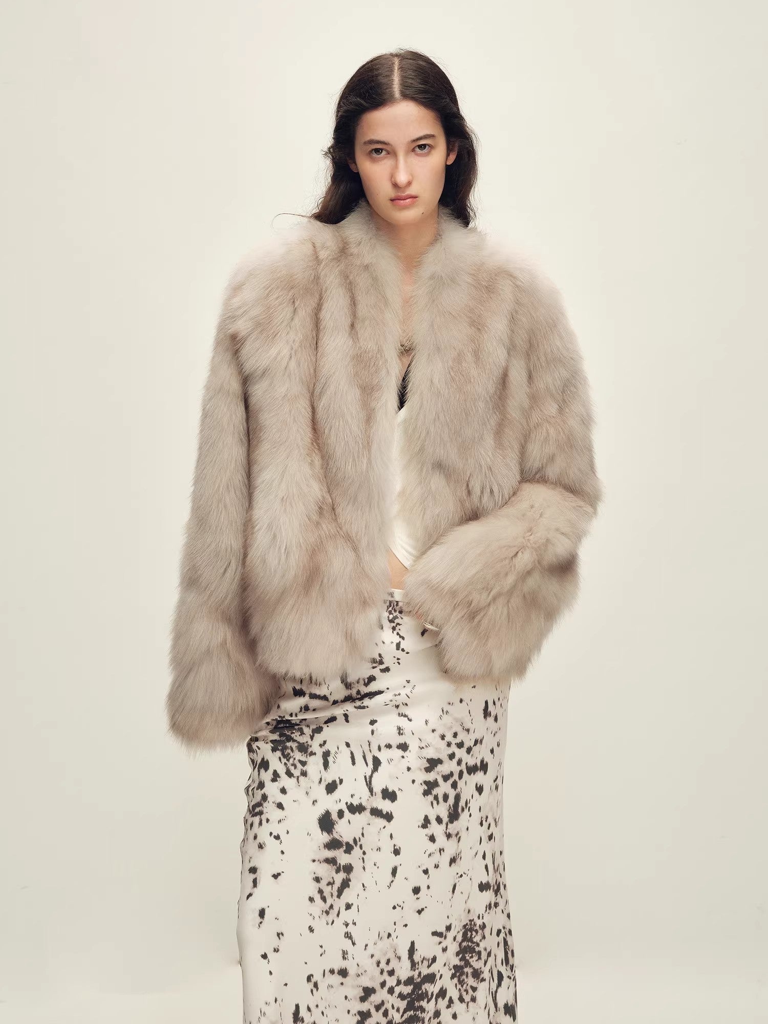 Firelady Fur Women‘s Short Fox Fur Coat | SagaFurs Crown-Grade Ombré Dyed Collar“Chic Sister”