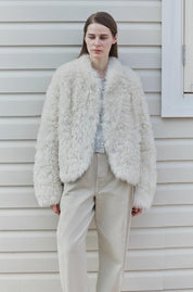 "Yorta" imported Tuscan curly wool upper arc collar sheepskin coat