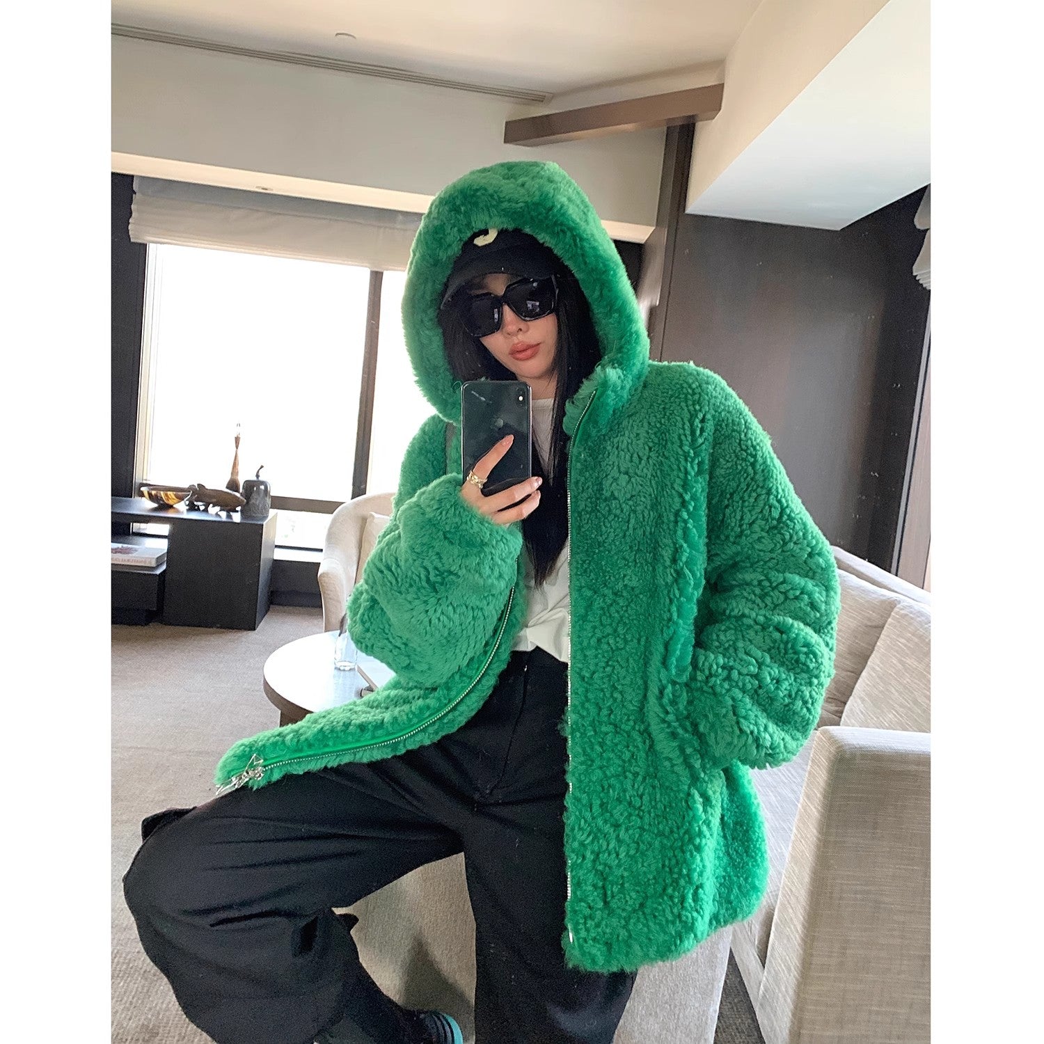 Green Fashion Hooded Sheepskin Coat