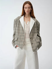 "London Diary"old money style contrasting lapel wool blazer