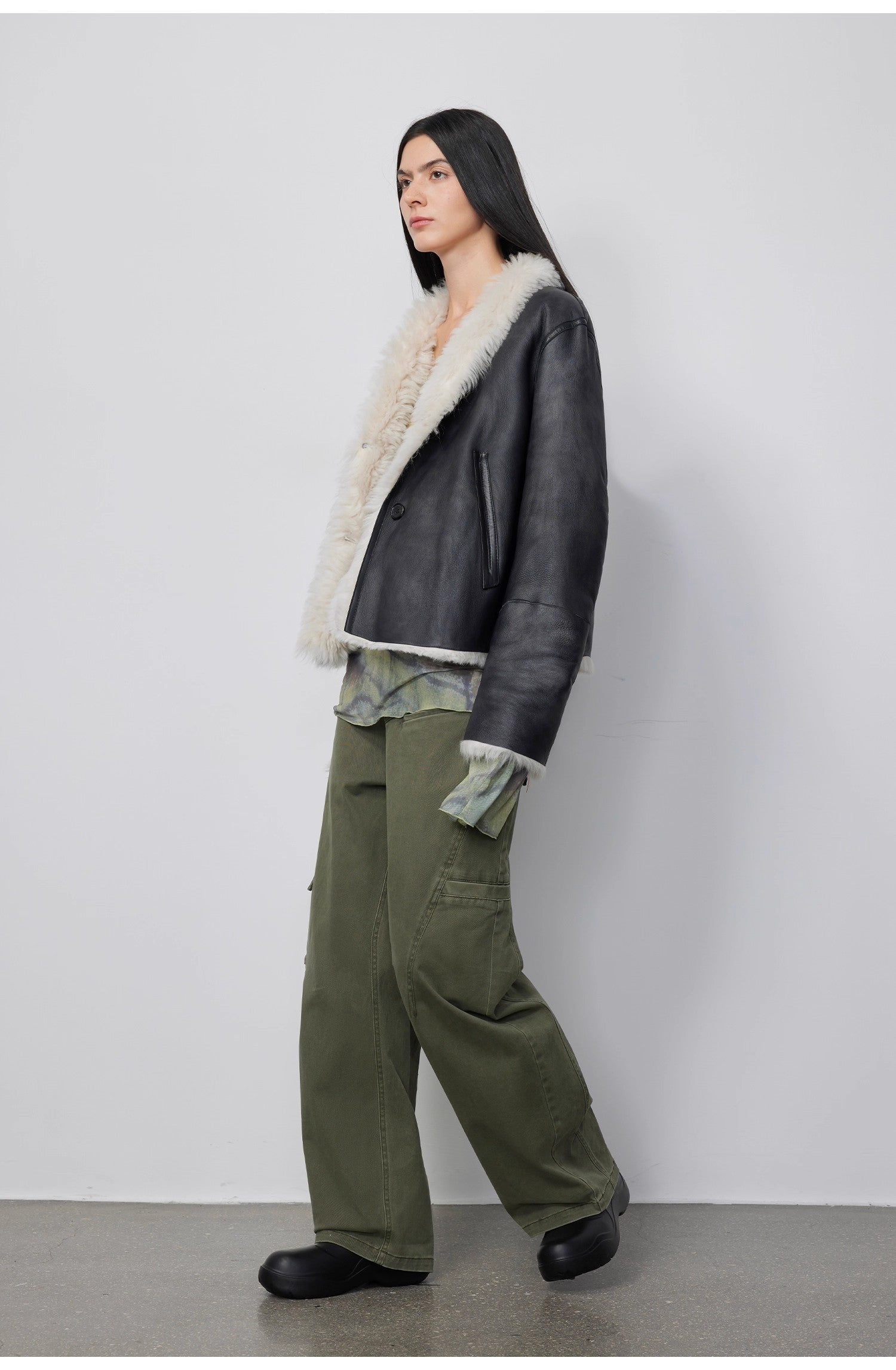 Fireladyfur Women's Reversible Standing Collar Tuscan Sheepskin Coat“Beethoven's Night”