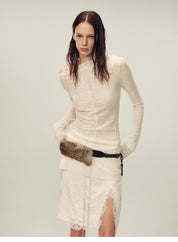 Wool blended texture velvet jacquard oblique shoulder knitted bottoming shirt for women in autumn "Morning Mist White"