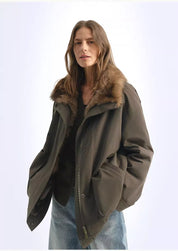 Removable fox fur collar 90% white goose down easy to care for practical and water-repellent parka for women