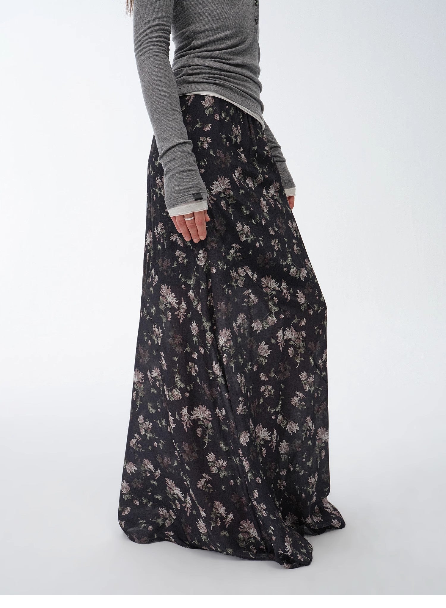 "Gallery Dusse" Vintage Print Straight Draped Skirt