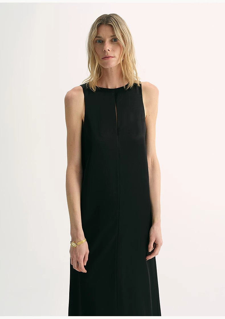 "Corridor Stride" skin-friendly and delicate imported acetate wool slimming hollow neckline A-line dress