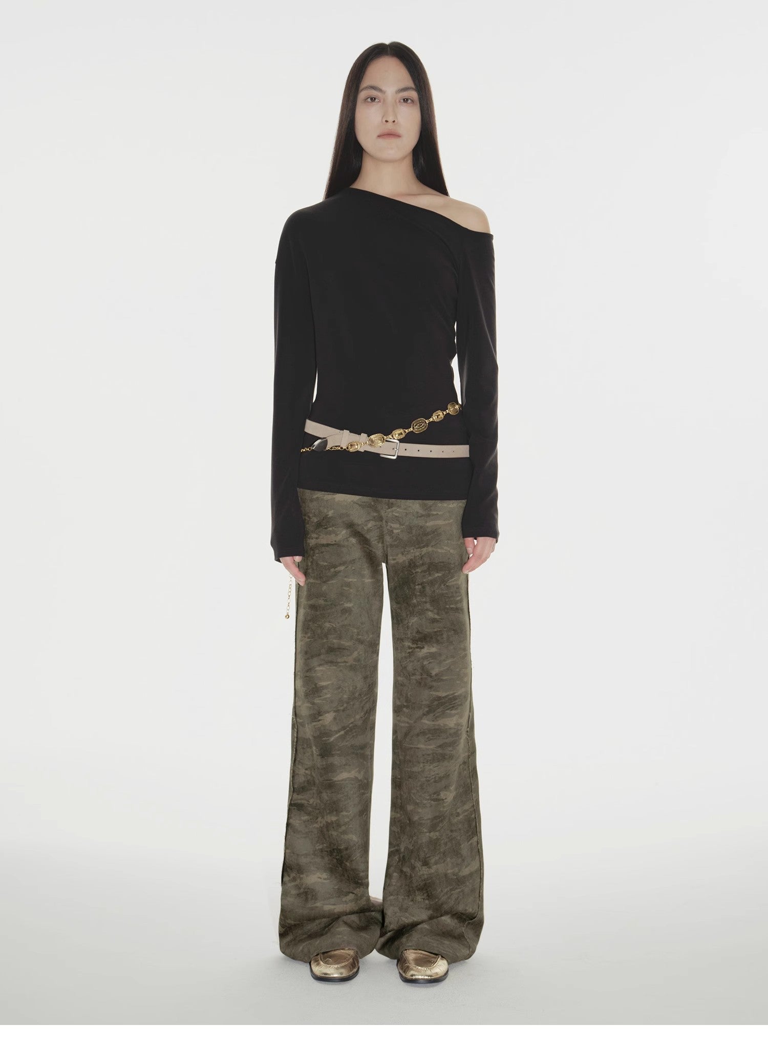 "Green Camouflage"Fashionable and versatile camouflage print chenille suede slim bootcut casual pants