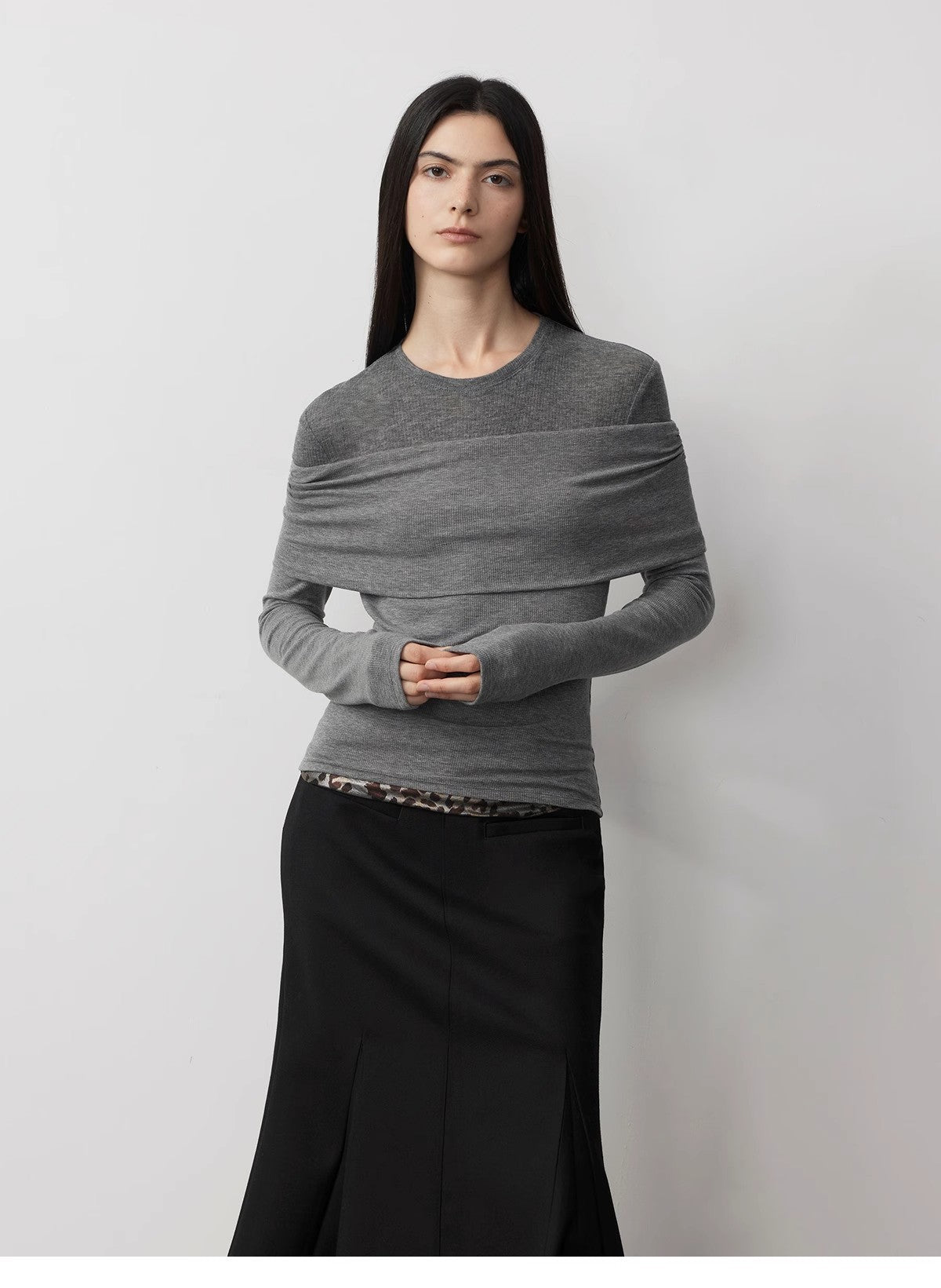 "Modern Tricks" personalized layered Tencel wool fake two-piece splicing one-shoulder versatile knitted top