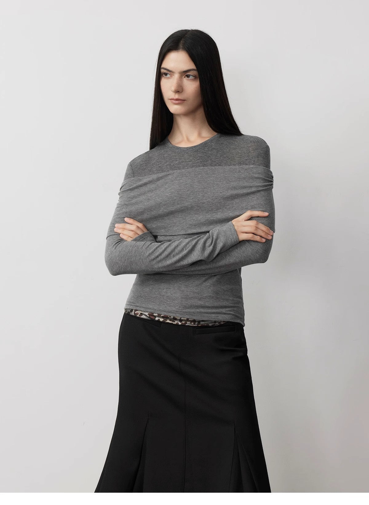 "Modern Tricks" personalized layered Tencel wool fake two-piece splicing one-shoulder versatile knitted top