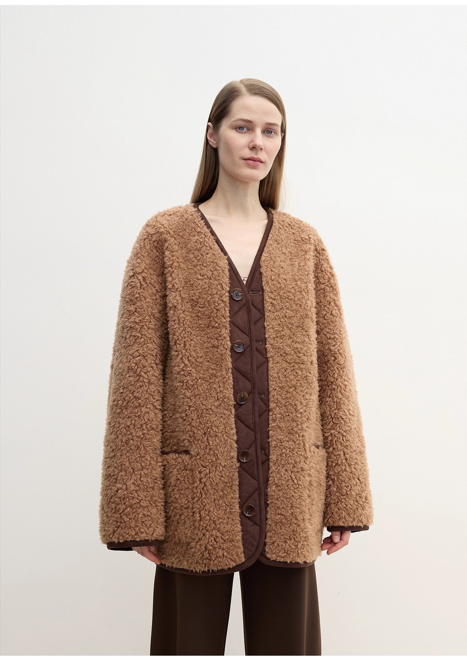 "Freke"Premium Wool V-Neck Drop Shoulder Reversible Vintage-Inspired Fur Coat