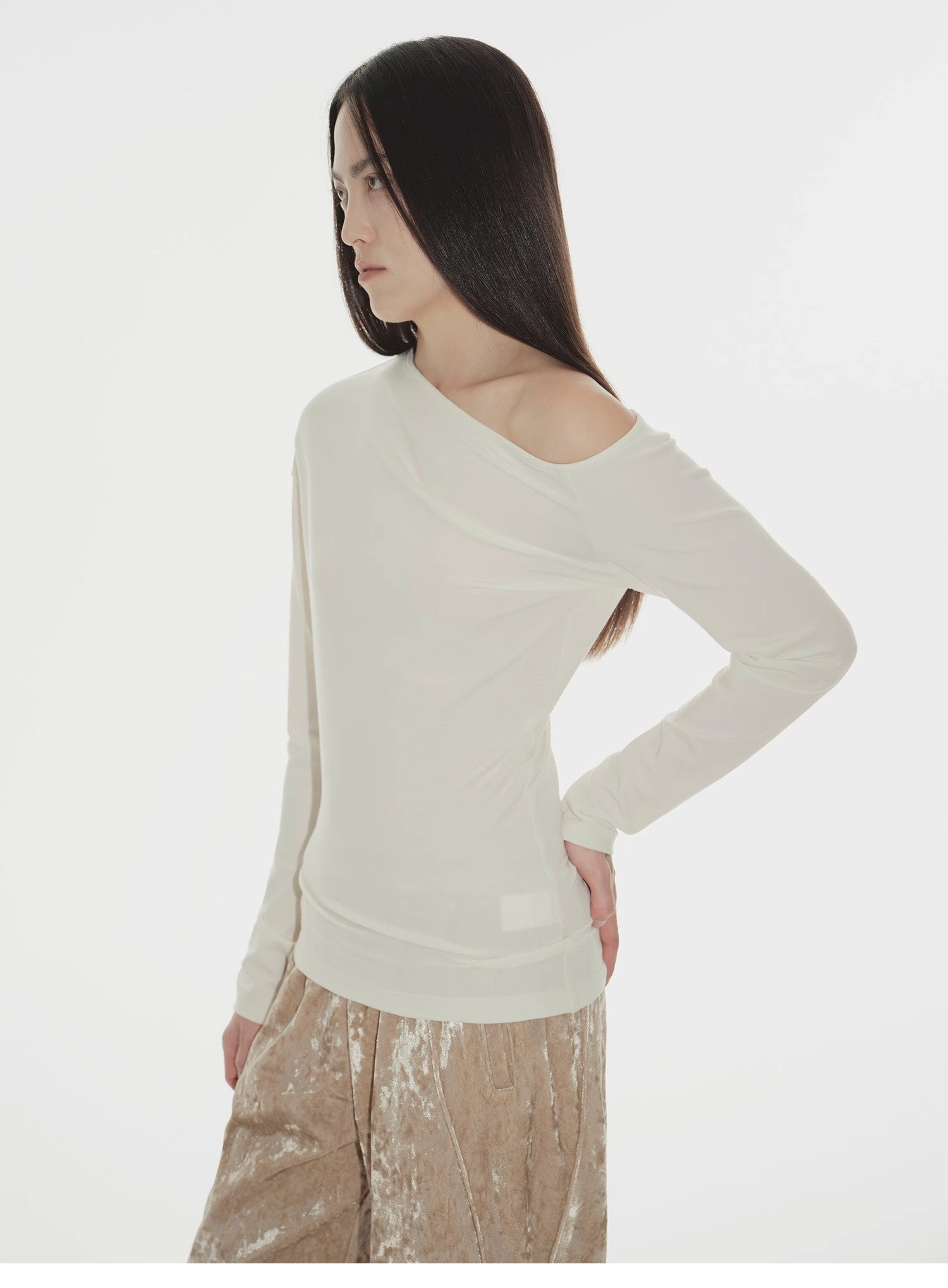 "Fashionable Street" Off-shoulder Slim Fit Lyocell Tencel Wool Long Sleeve T-shirt