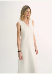 Lightweight and zero-pressure cupro linen textured anti-wrinkle V-neck sleeveless A-line dress