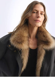 Removable fox fur collar 90% white goose down easy to care for practical and water-repellent parka for women