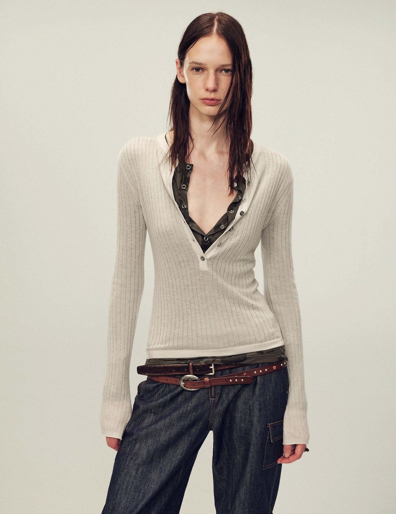 Ultrafine water-soluble wool blended versatile V-neck cardigan long-sleeved knitted top "Warm Brown Quiet Autumn"