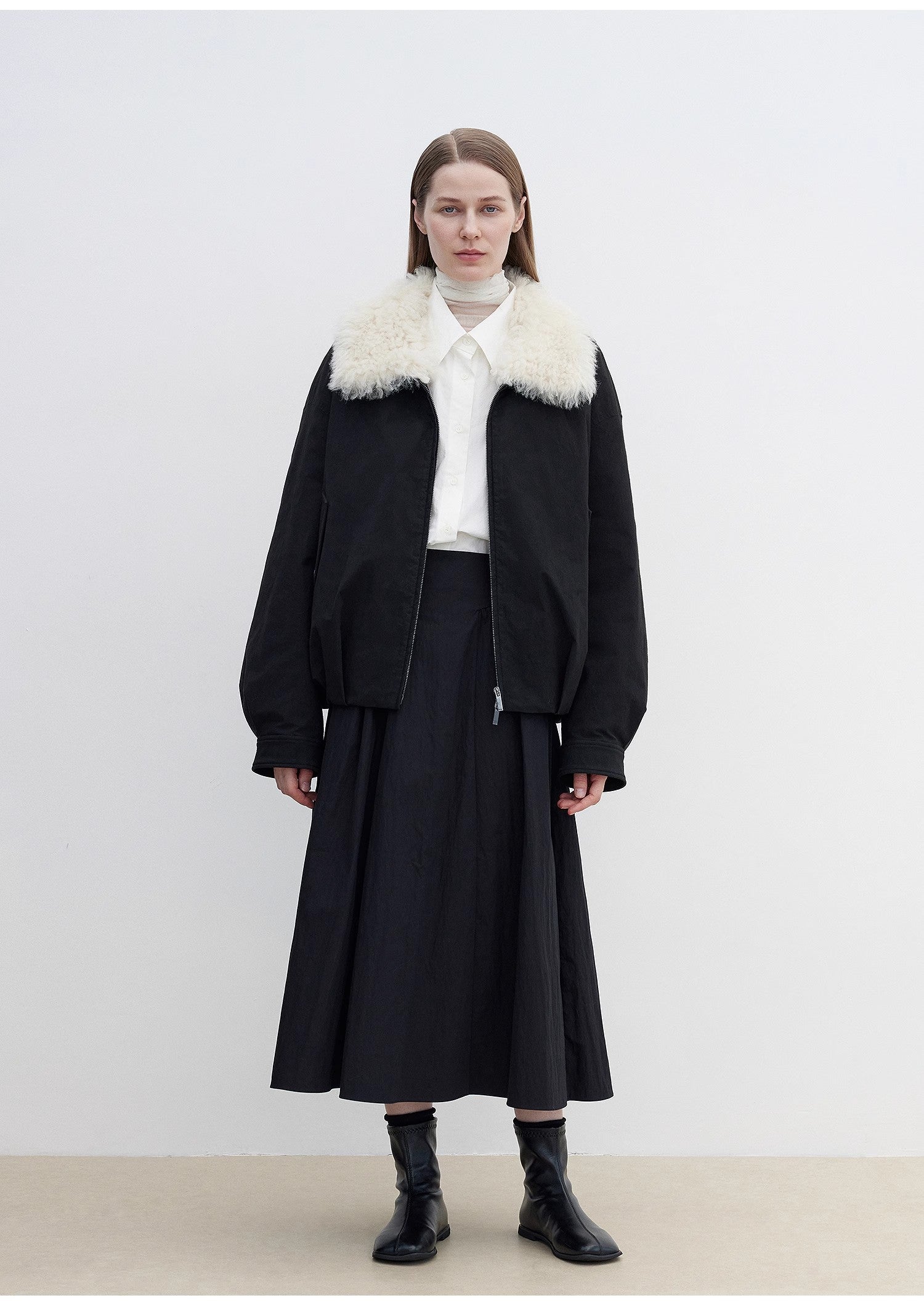 "Mariette" detachable Tuscan fur collar down jacket lining short parka