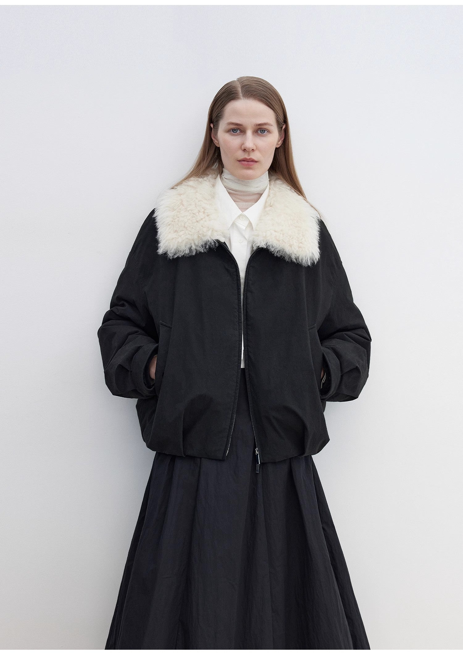 "Mariette" detachable Tuscan fur collar down jacket lining short parka