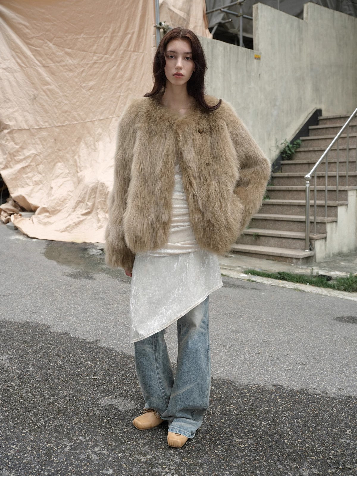 Morning Mist Manor Urban Chic Chicken Heart Collar Drop Shoulder Fox Fur Coat