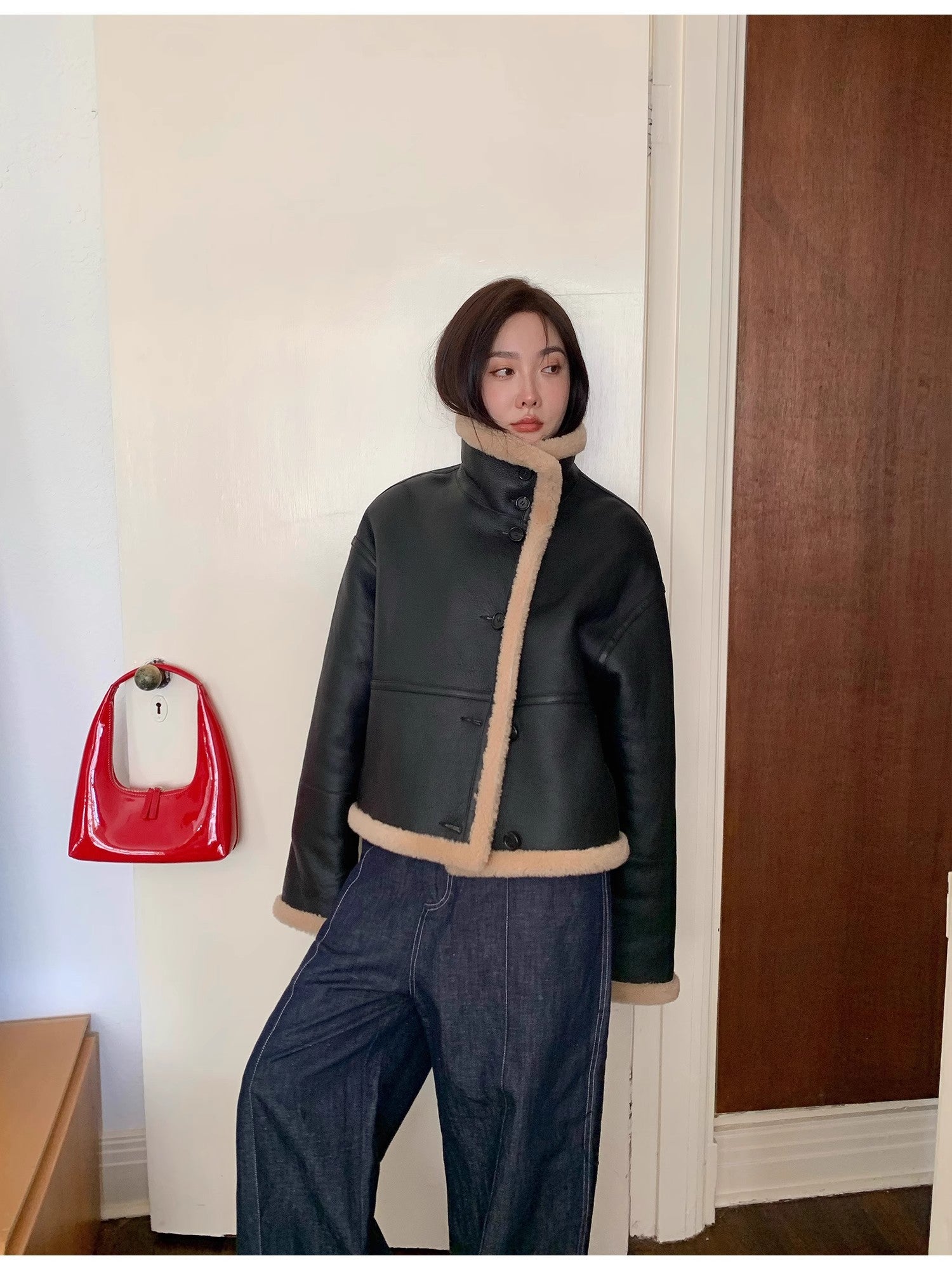 "Corner Coffee" Merino wool sheepskin stand-up collar motorcycle reversible young fur coat for women