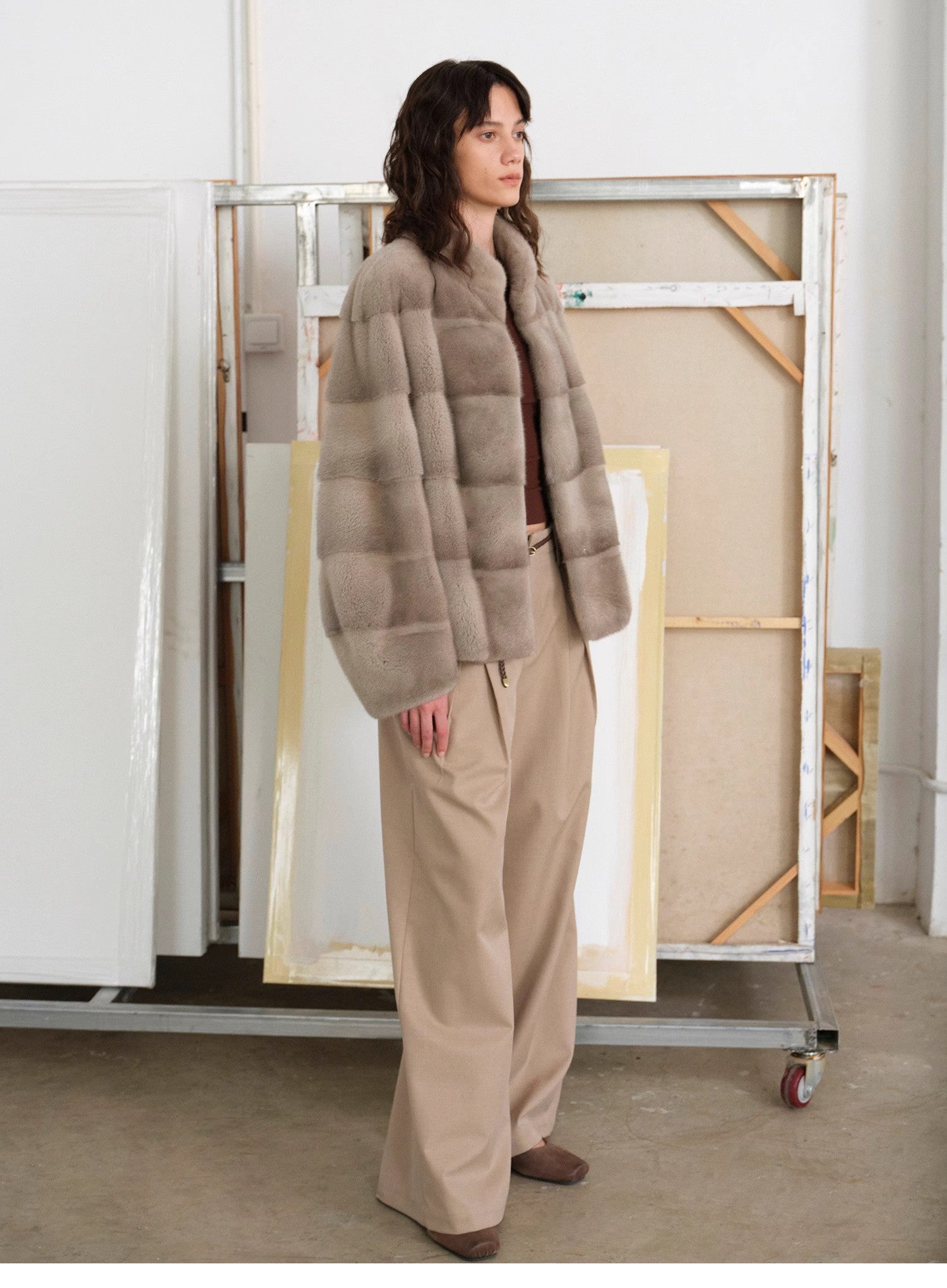 Imported purple label mink coat horizontal ridge leaning against the ridge craft mink fur coat