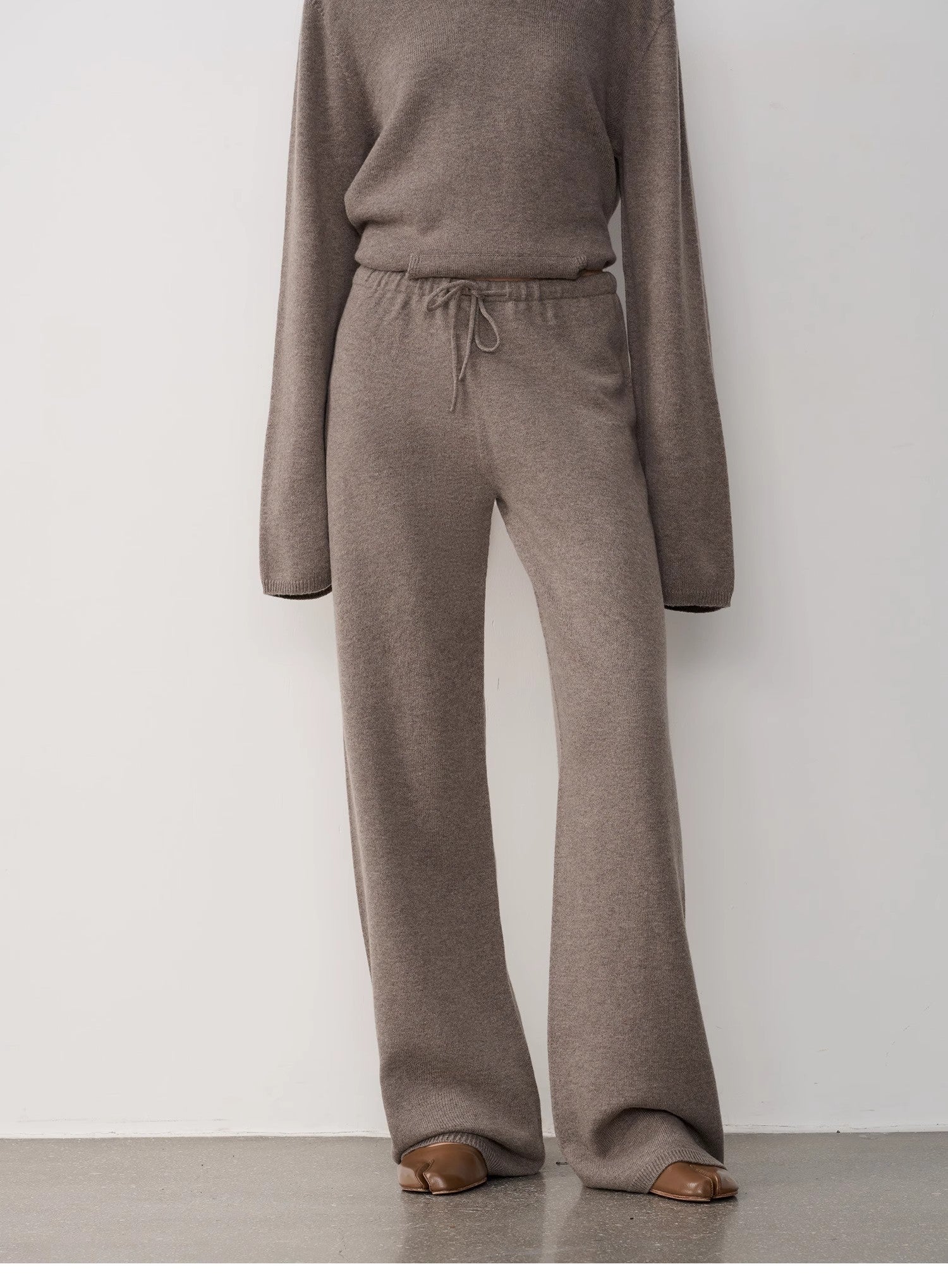 "Warm and waxy music" Australian merino wool knitted suit