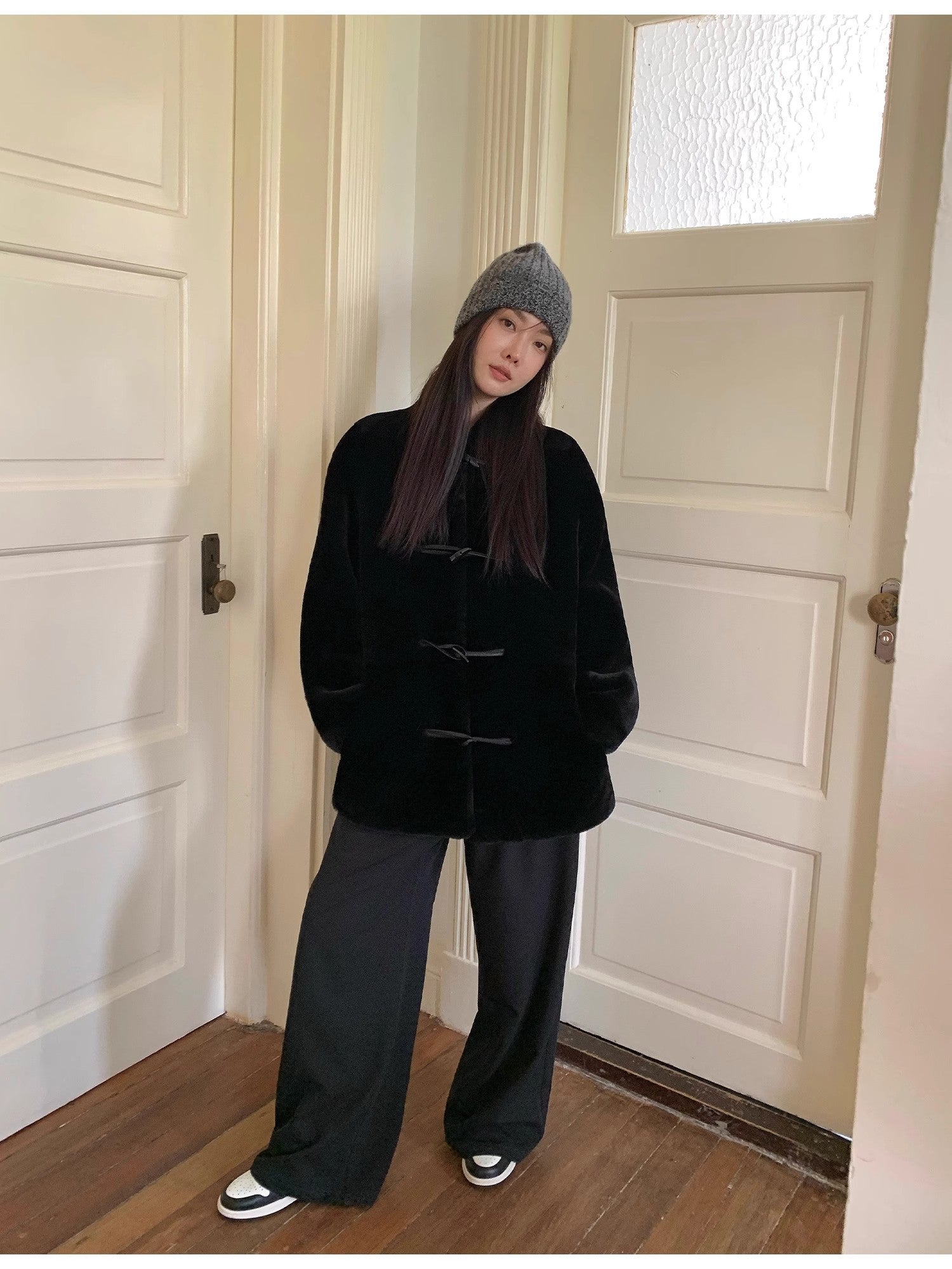 "Yemora" imported merino wool sheepskin small stand collar fur coat for women