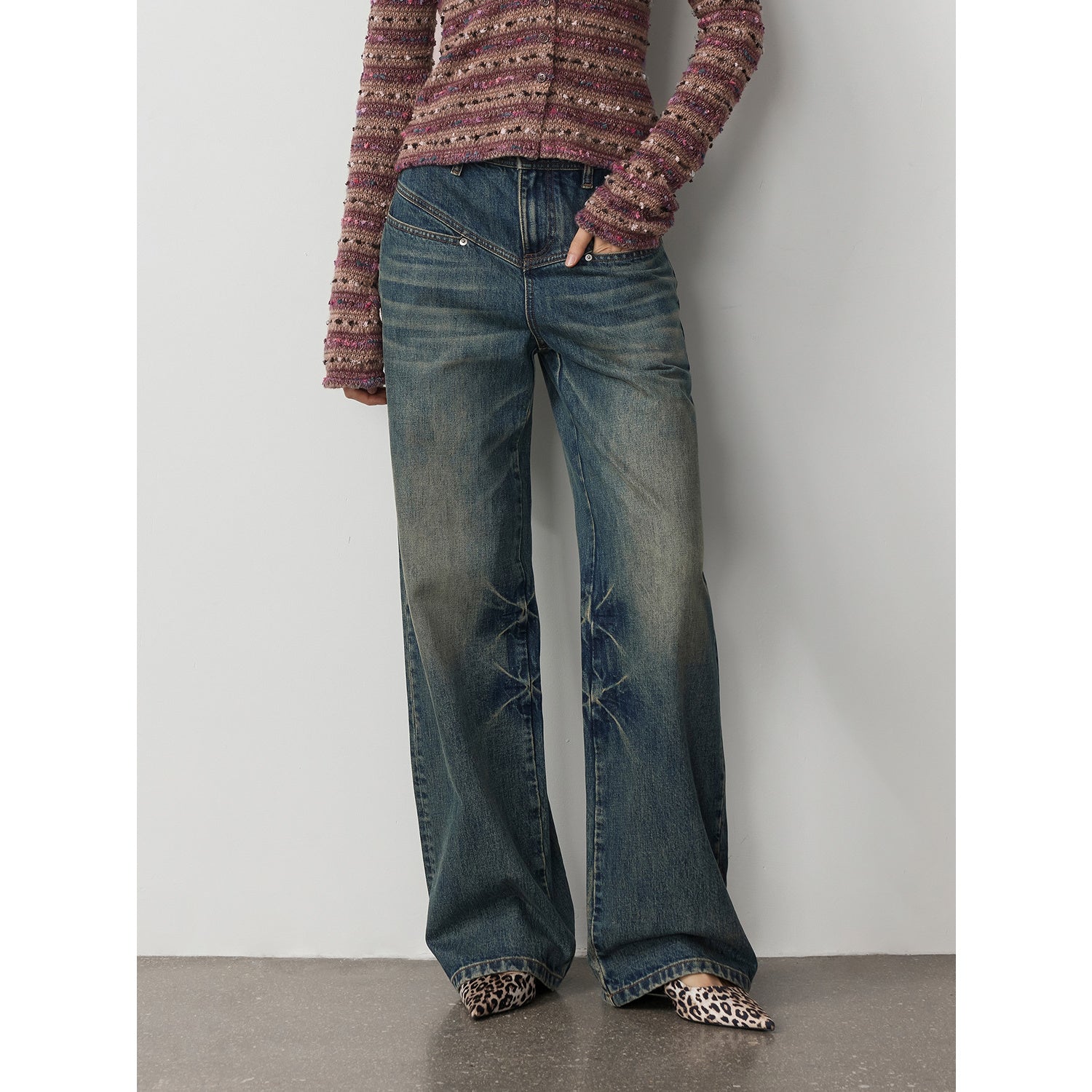 Vintage Heavy Wash Distressed Marble Pattern V-Shaped Segmented Slimming Textured Straight-Leg Denim Trousers