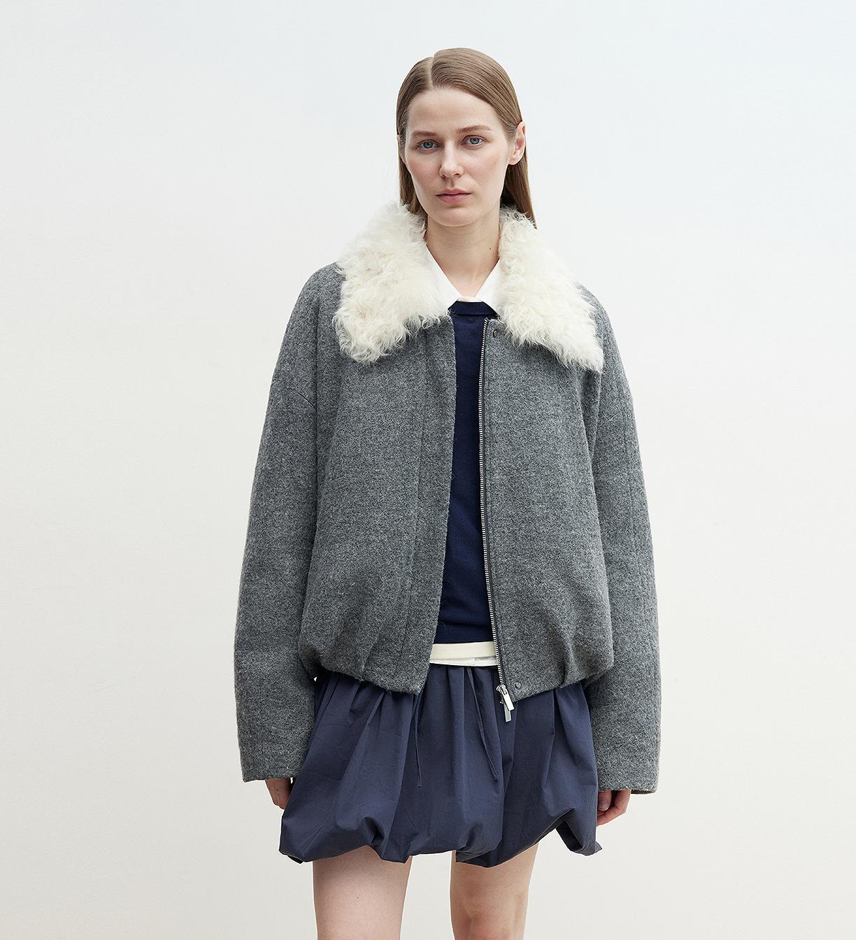 "Johnny" short parka in Tuscan fur collar with removable lining