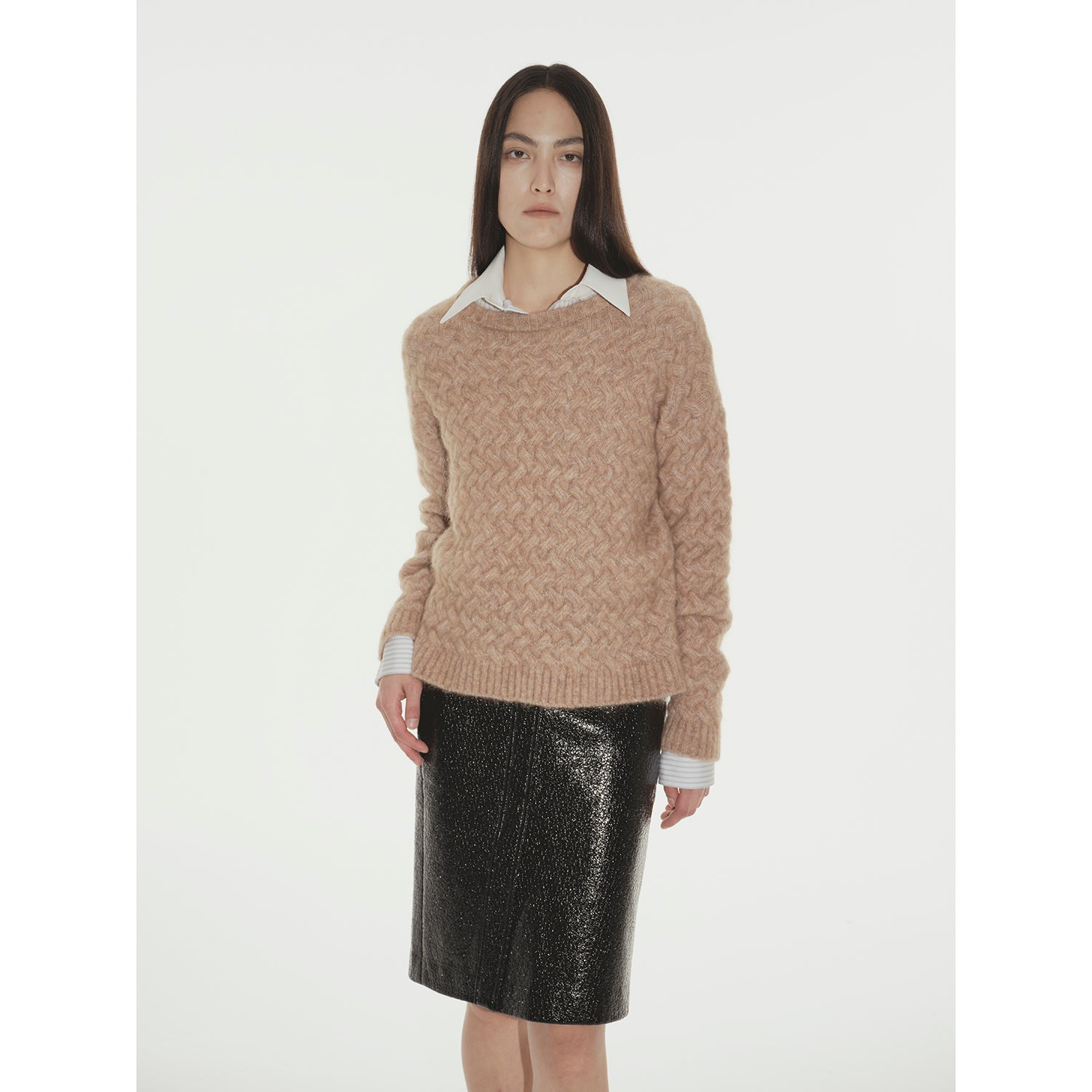 [FF×JW Collaboration Warm Exclusive] Classic Mohair Pullover Sweater with Textured Knit and Warmth-Enhancing Round Neck