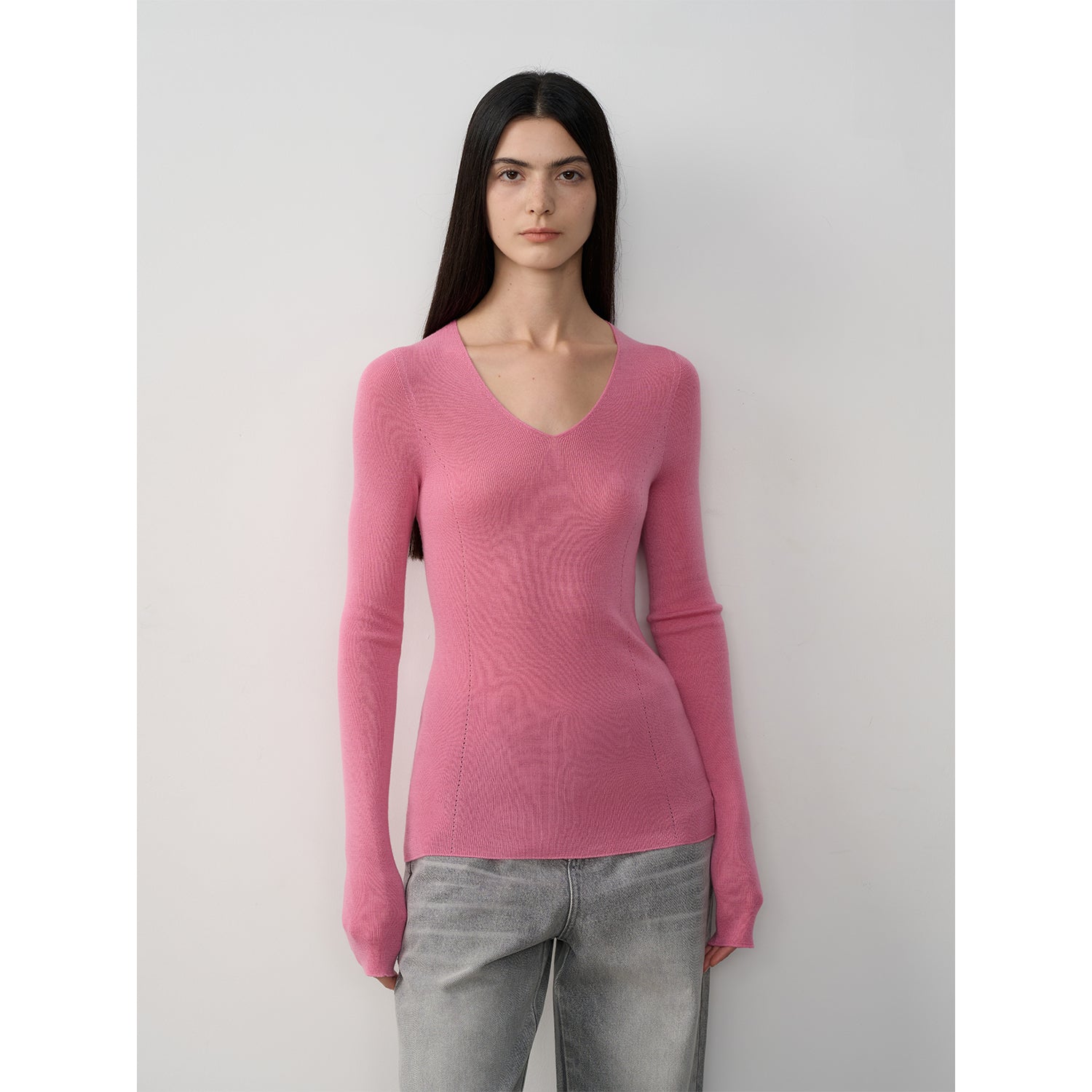 "Self-Life"Yangzi Machine Washable Seamless V-Neck Merino Wool Knit Bottom Shirt