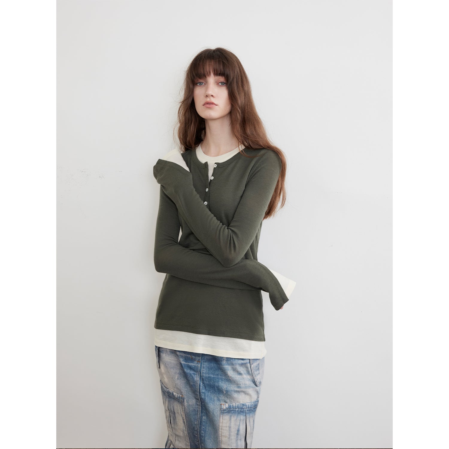 "Letter from Munich" elastic skin-friendly all-wool sweater women's long-sleeved slimming fake two-piece crop top