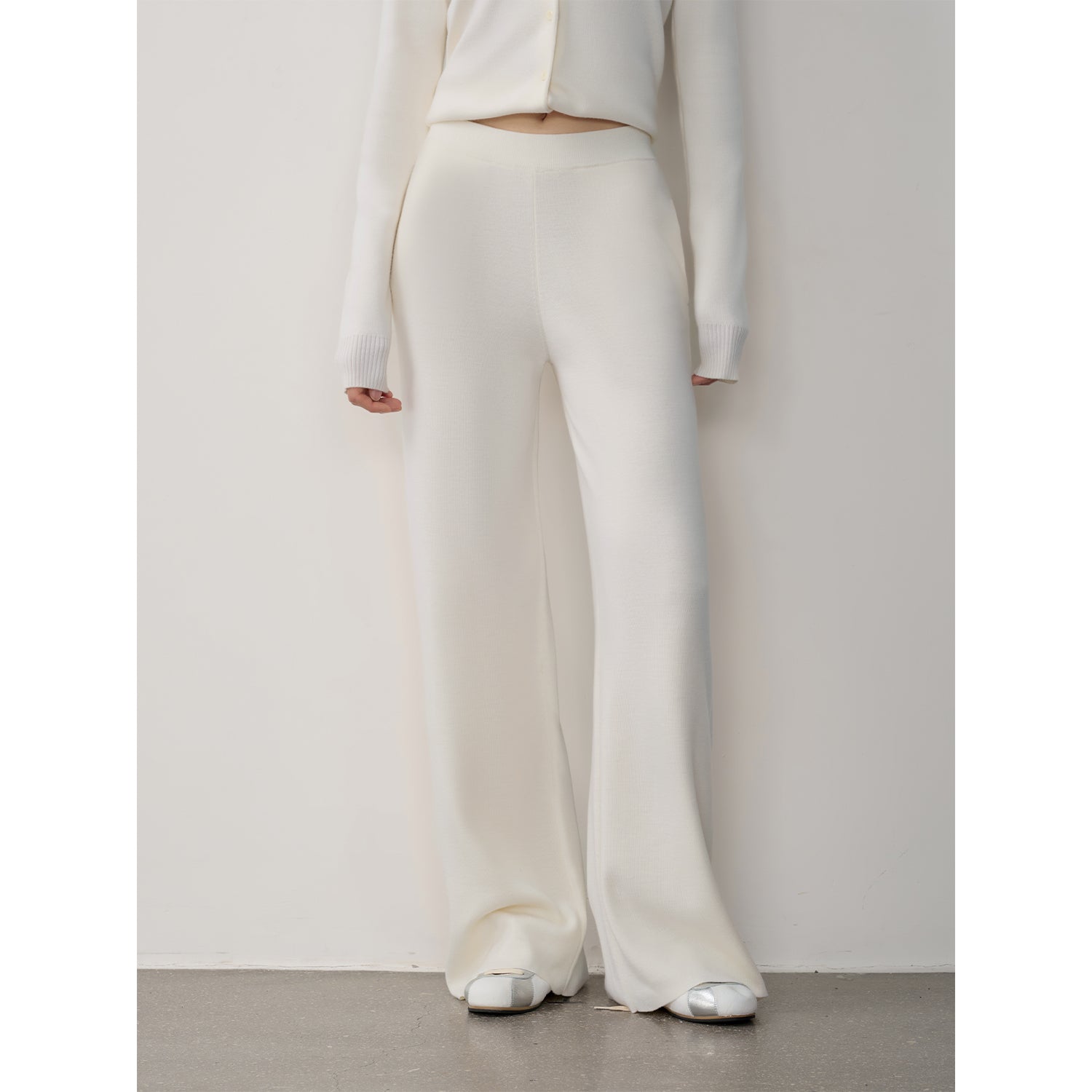 "Lazy urban" Yangtze Merino wool polo-neck cardigan straight-leg knitted pants suit