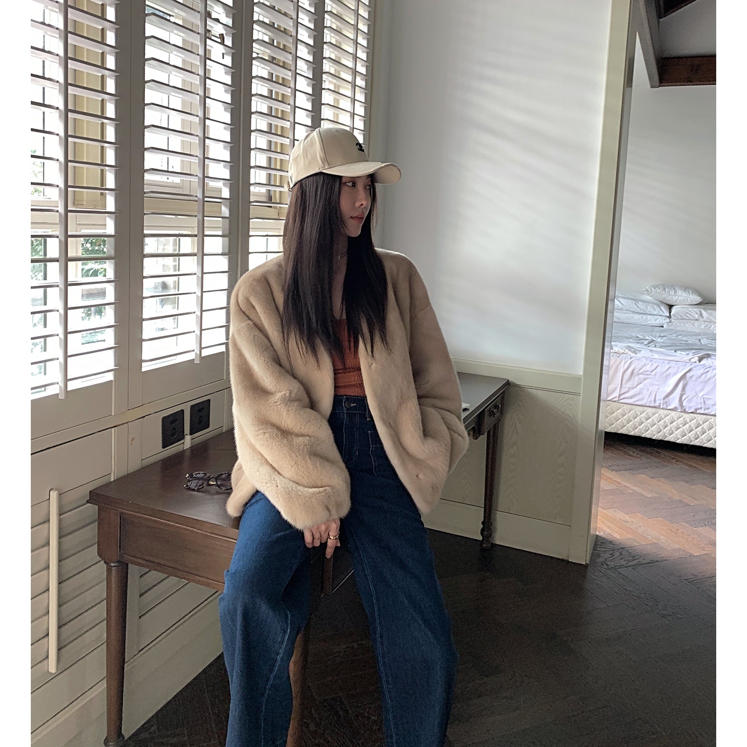 Louvre Mink V-Neck Jacket – Firelady Fur