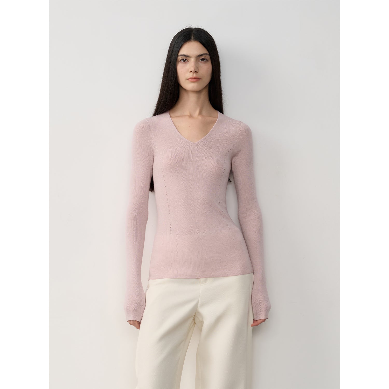 "Self-Life"Yangzi Machine Washable Seamless V-Neck Merino Wool Knit Bottom Shirt