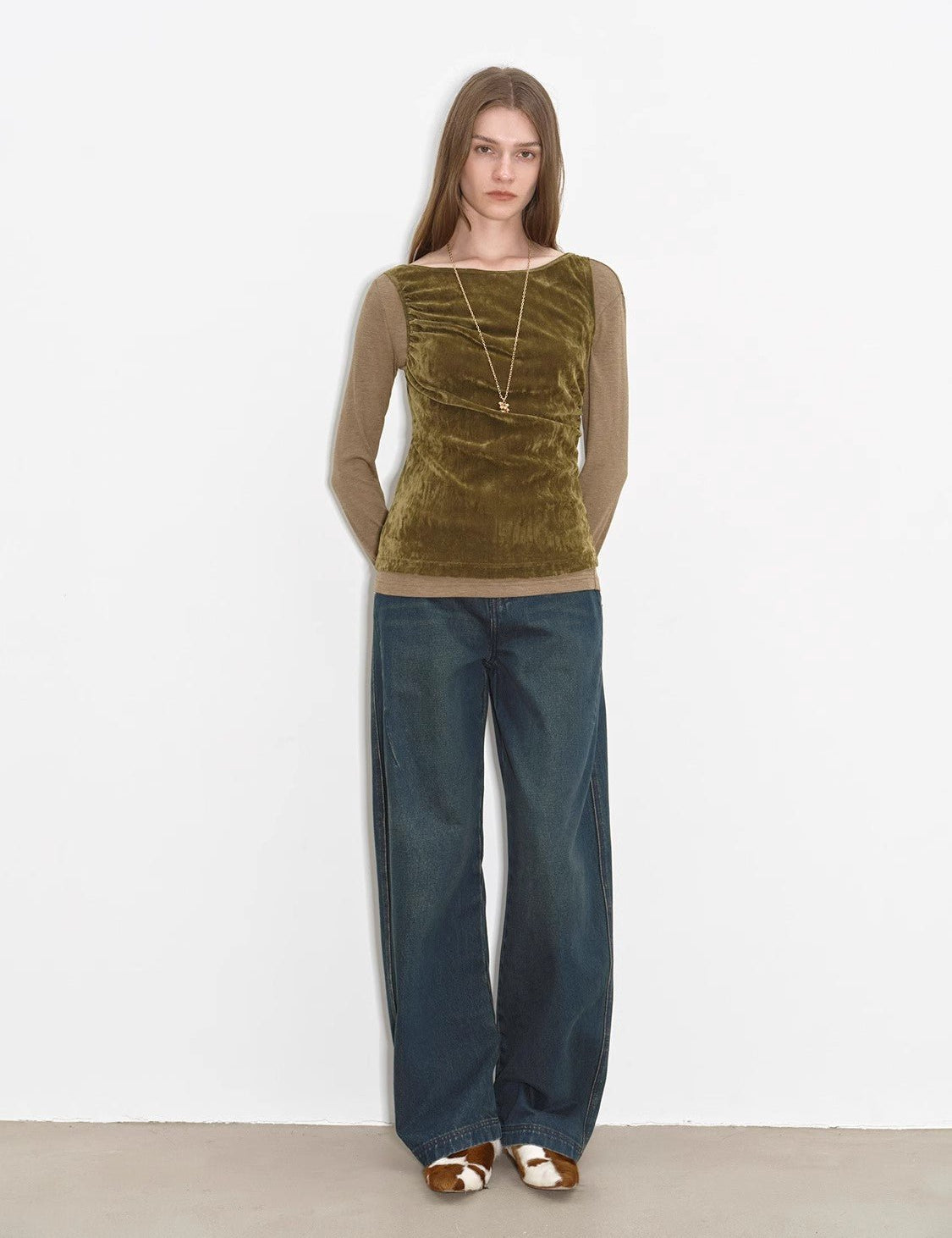 "Blue Island" heavy - duty distressed, slim and durable mid - rise curved knife cotton washed jeans - variant_title