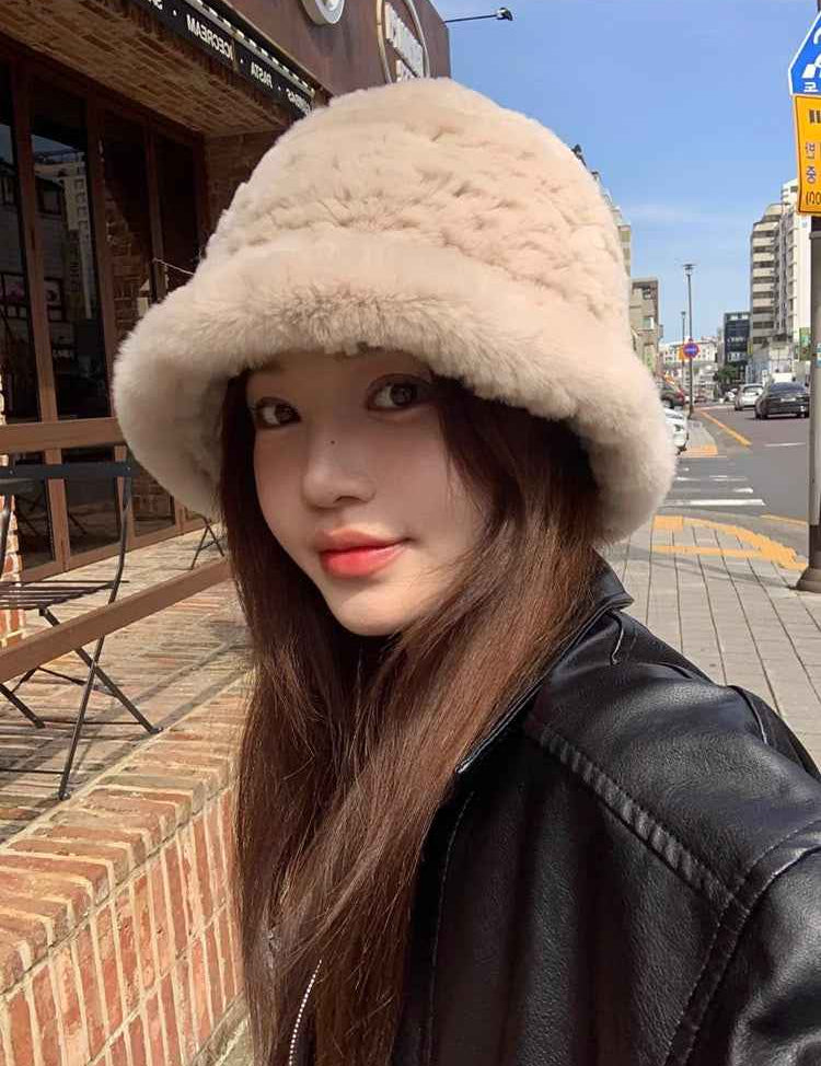 Fireladyfur Women's Hand - Knitted Rex Rabbit Fur Bucket Hat - variant_title